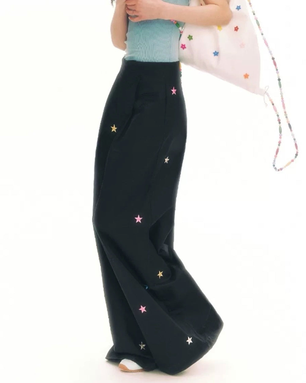 star girl aesthetic baggy pants